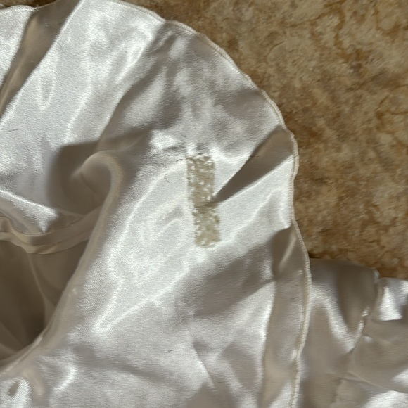 Workers Union Ruffled Long Sleeve - Picture 4 of 6